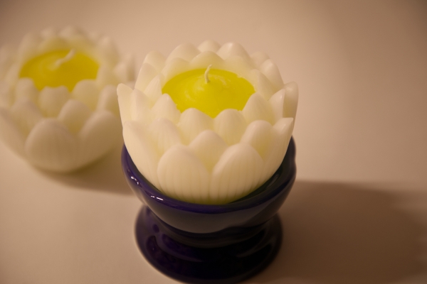 蓮の花ローソク 白 1